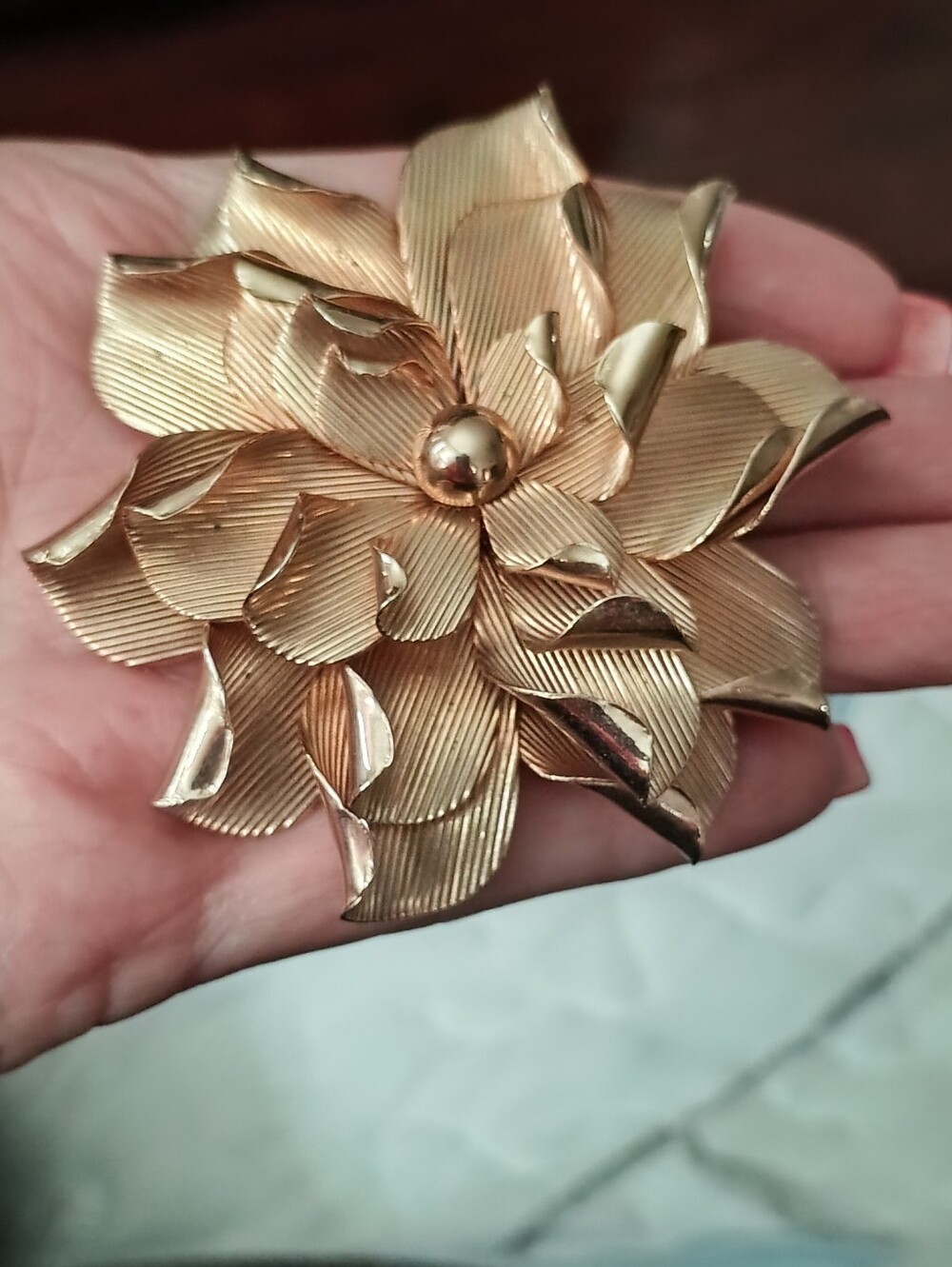Vintage Gold Floral Statement Brooch - Women's Jewelry